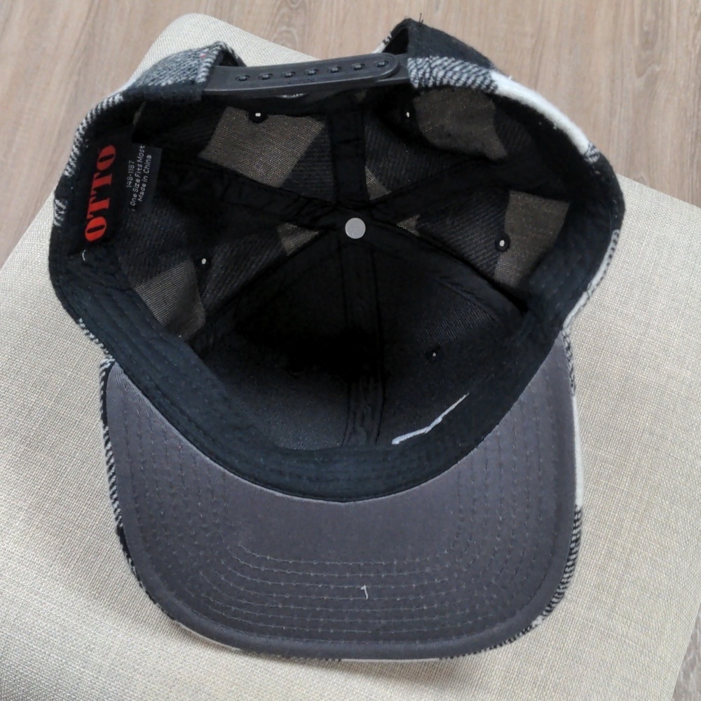 AAA roadside assistance Hat - Picture 3 of 3